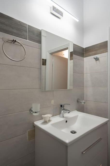 Metaxourgio 2Nd Floor Διαμέρισμα Αθήνα Εξωτερικό φωτογραφία
